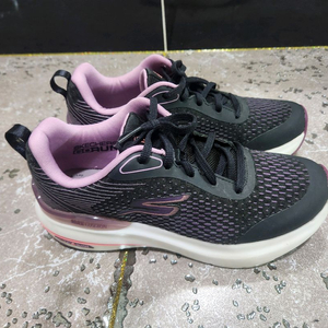 스케쳐스 여성 운동화 235