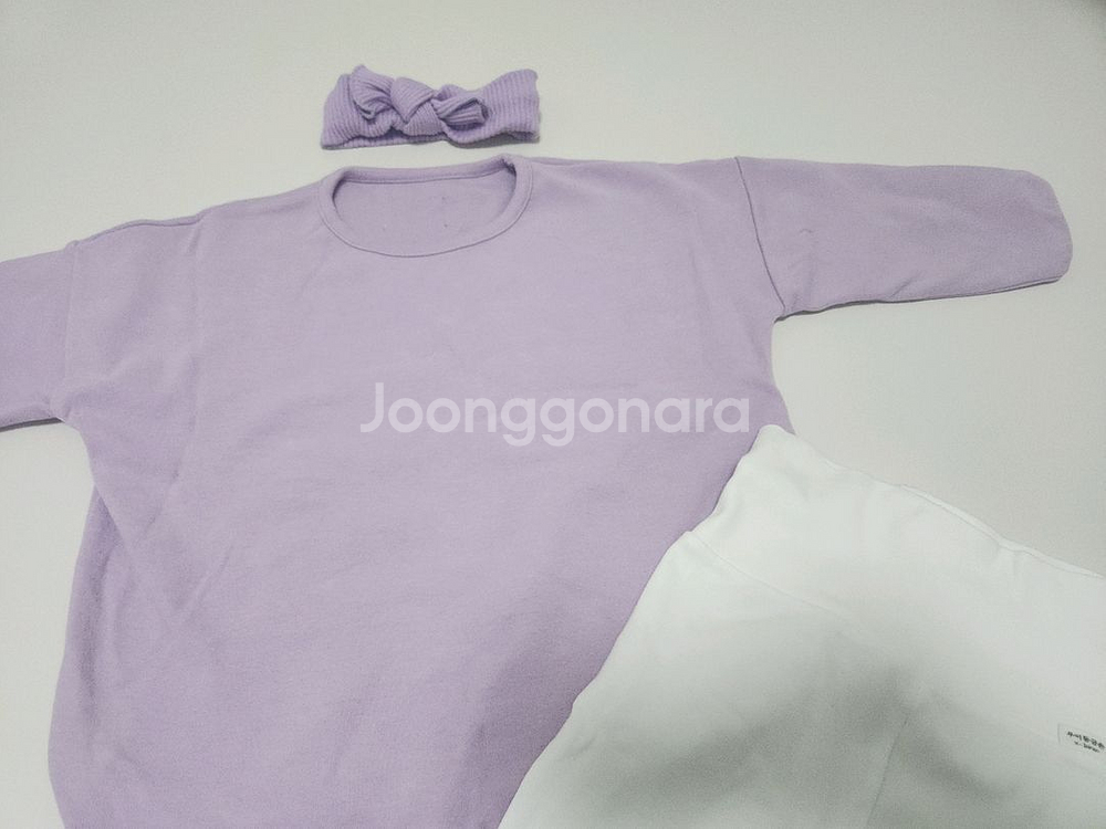 우이동금손/ 상하의 세트 / X라지 / 각 각6000원--3