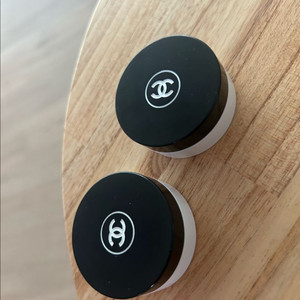 샤넬 립밤 케이스 정품 2개 일괄 판매 상태좋음