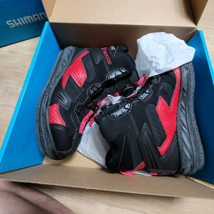 시마노 파워블러드갯바위단화26cm(미사용)