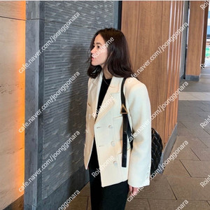 블로썸컴퍼니 부클 트위드자켓