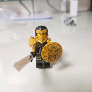 레고 닌자고 콜 피규어 팝니다.