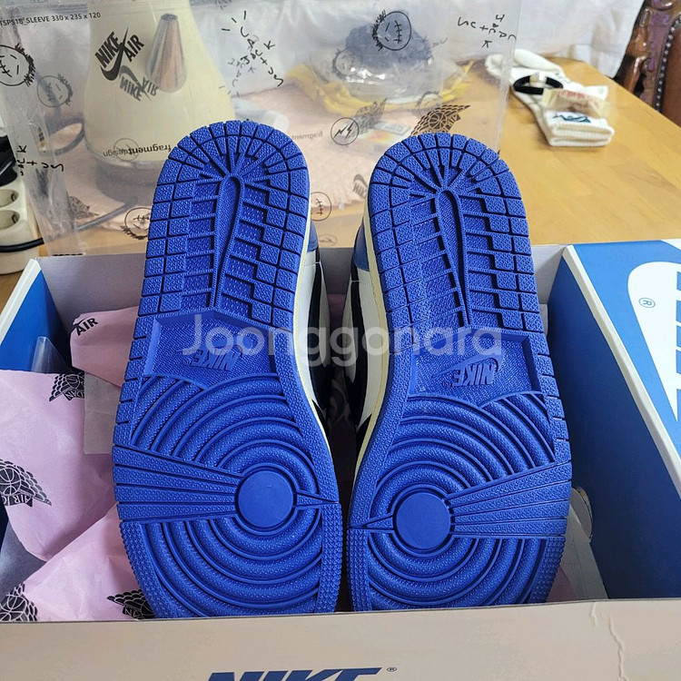 나이키에어조던1트래비스 스캇260--1