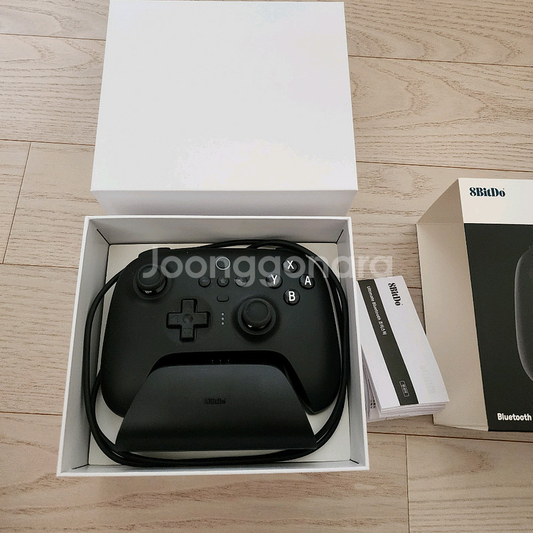 8BITDO 컨트롤러--1
