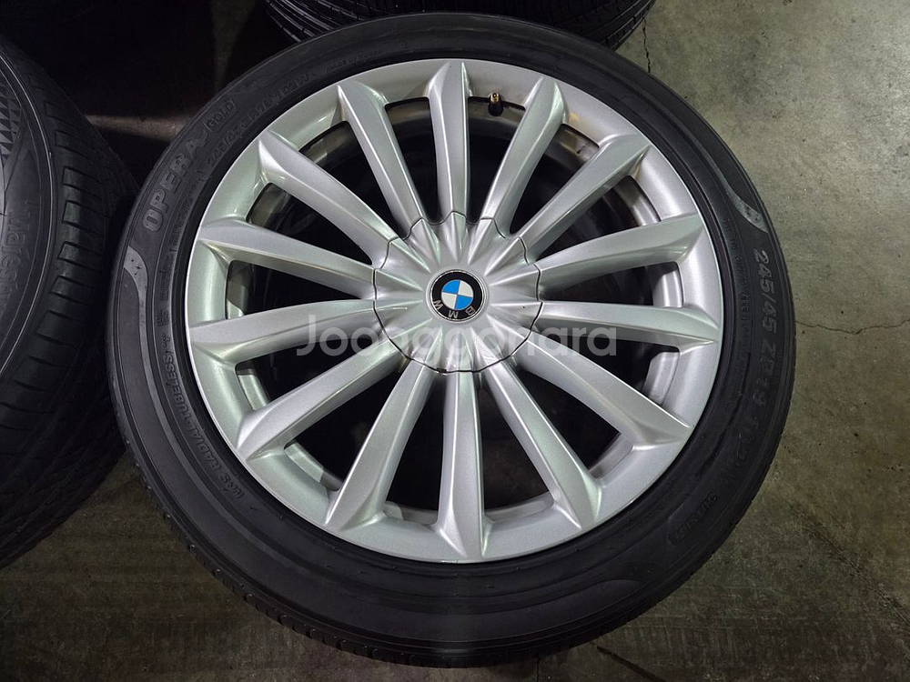 BMW 6GT,7시리즈 19인치 정품 휠타이어--2