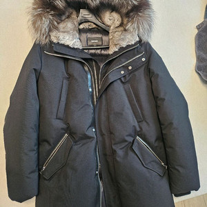 (새상품급)맥케이지 에드워드 실버퍼 패딩[40]