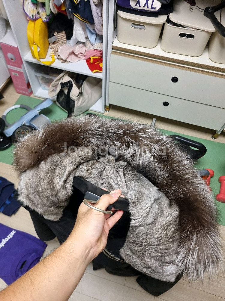 (새상품급)맥케이지 에드워드 실버퍼 패딩[40]--4