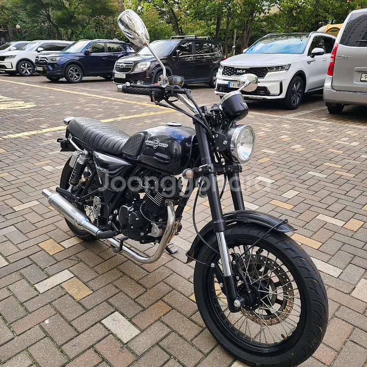 엘로이펜텀 125cc 오토바이 2,646km--3