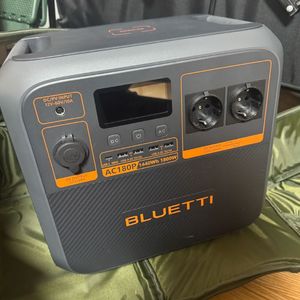 블루에티 AC180P 캠핑 차박 배터리 파워뱅크