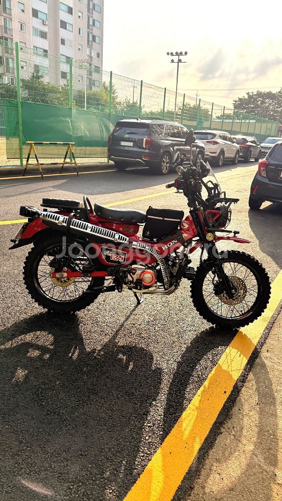 혼다 헌터커브 CT125 레드 풀튜닝 팜--1