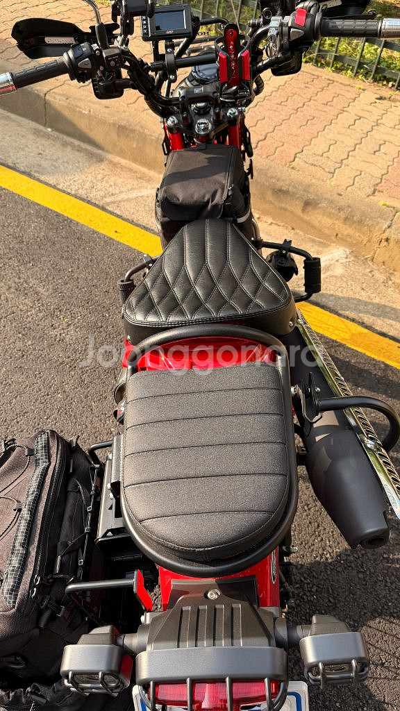 혼다 헌터커브 CT125 레드 풀튜닝 팜--5