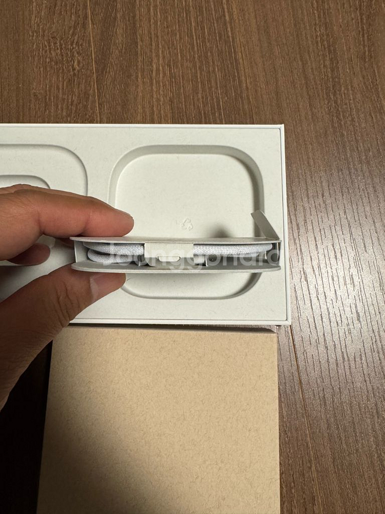 애플워치 울트라2 티타늄 알파인루프 M--1