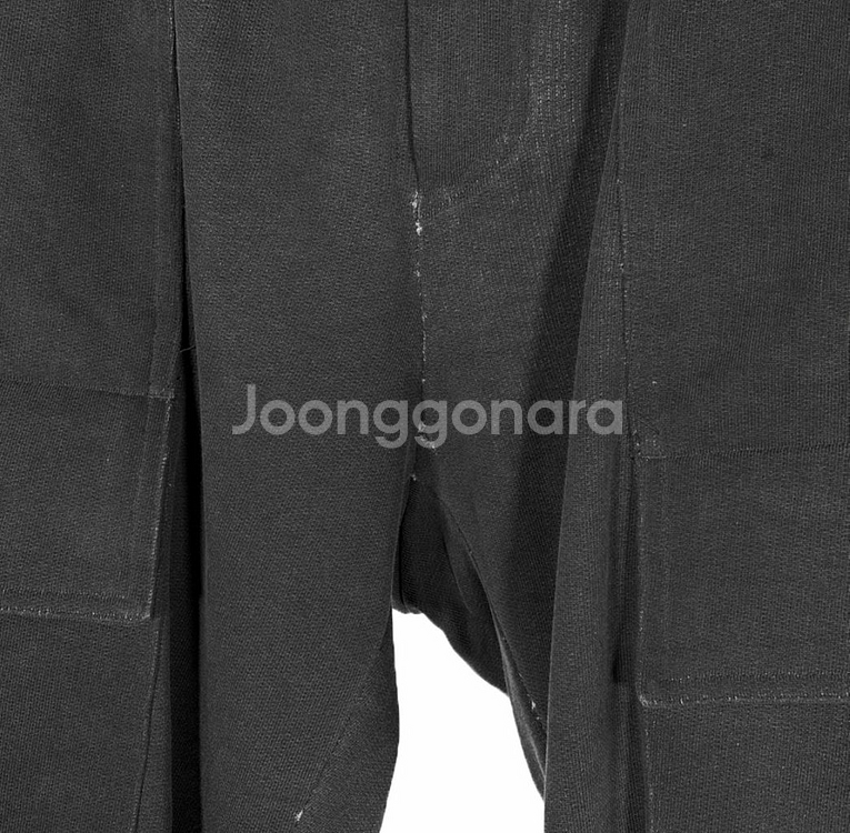 48] 솔리드옴므 피그먼트 워싱 조거 팬츠 다크 그레이--4