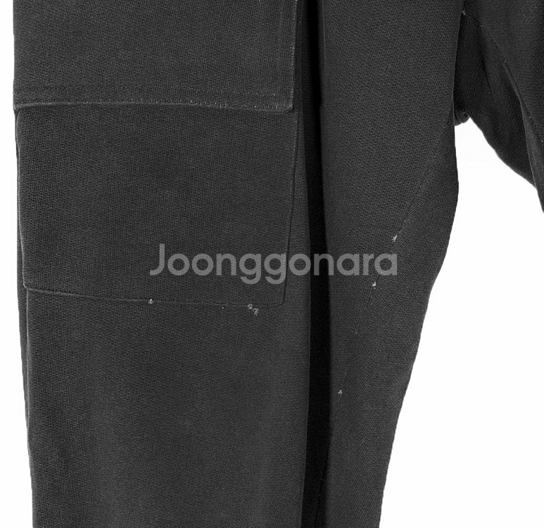 48] 솔리드옴므 피그먼트 워싱 조거 팬츠 다크 그레이--5