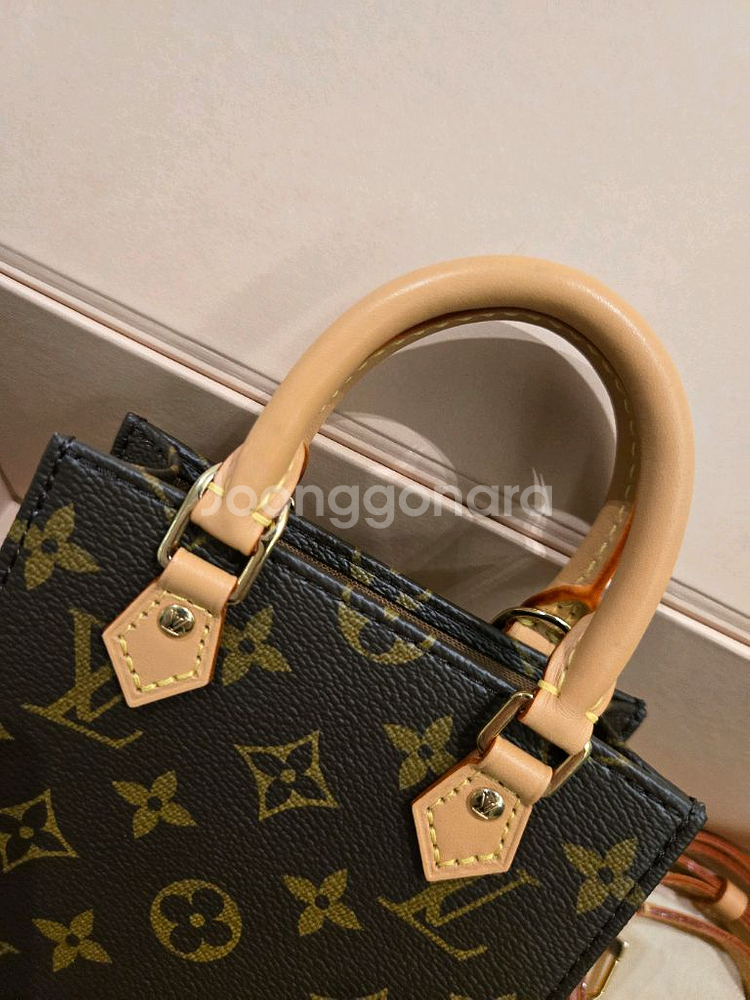 루이비통 쁘띠삭플라--2