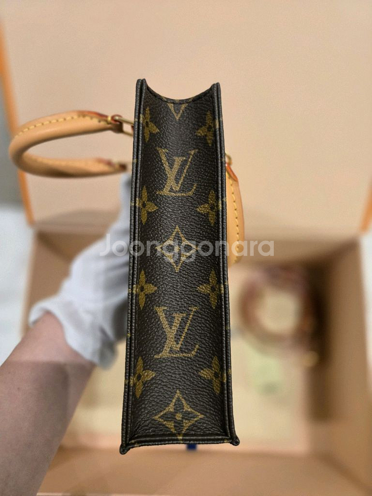 루이비통 쁘띠삭플라--3