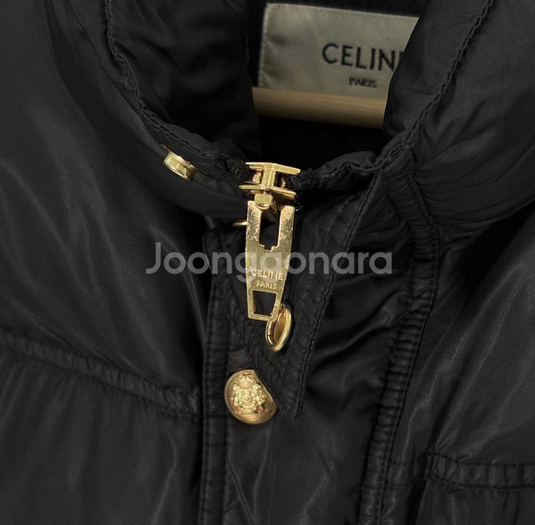 [34] 셀린느 여성 자수로고 트리오페 패딩 조끼 블랙--3