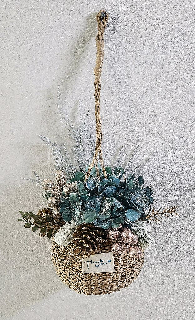 새상품)펄수국 겨울조화 벽걸이 큰바구니 인테리어소품--0