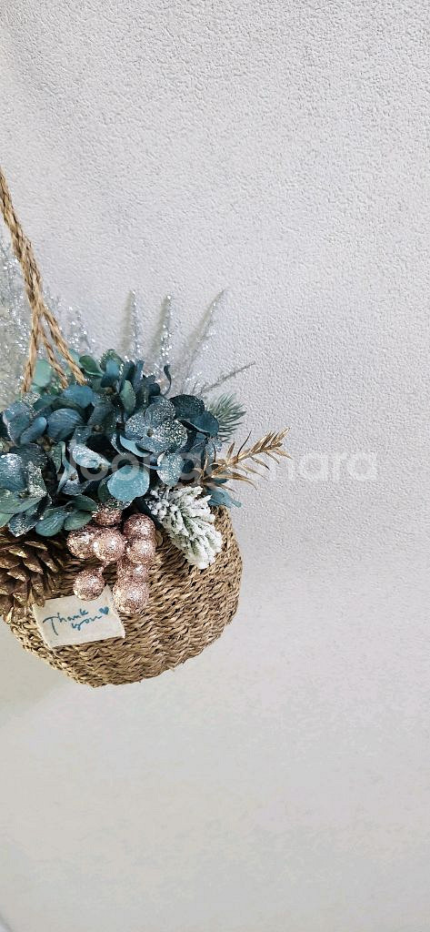 새상품)펄수국 겨울조화 벽걸이 큰바구니 인테리어소품--3