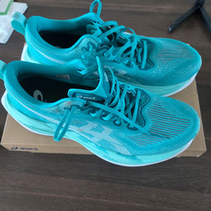 아식스 슈퍼블라스트2 280 민트