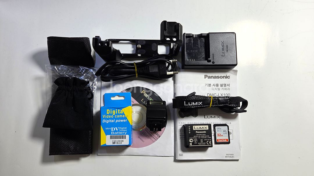 파나소닉 LX100M1 풀박스 신품급 팝니다.--1
