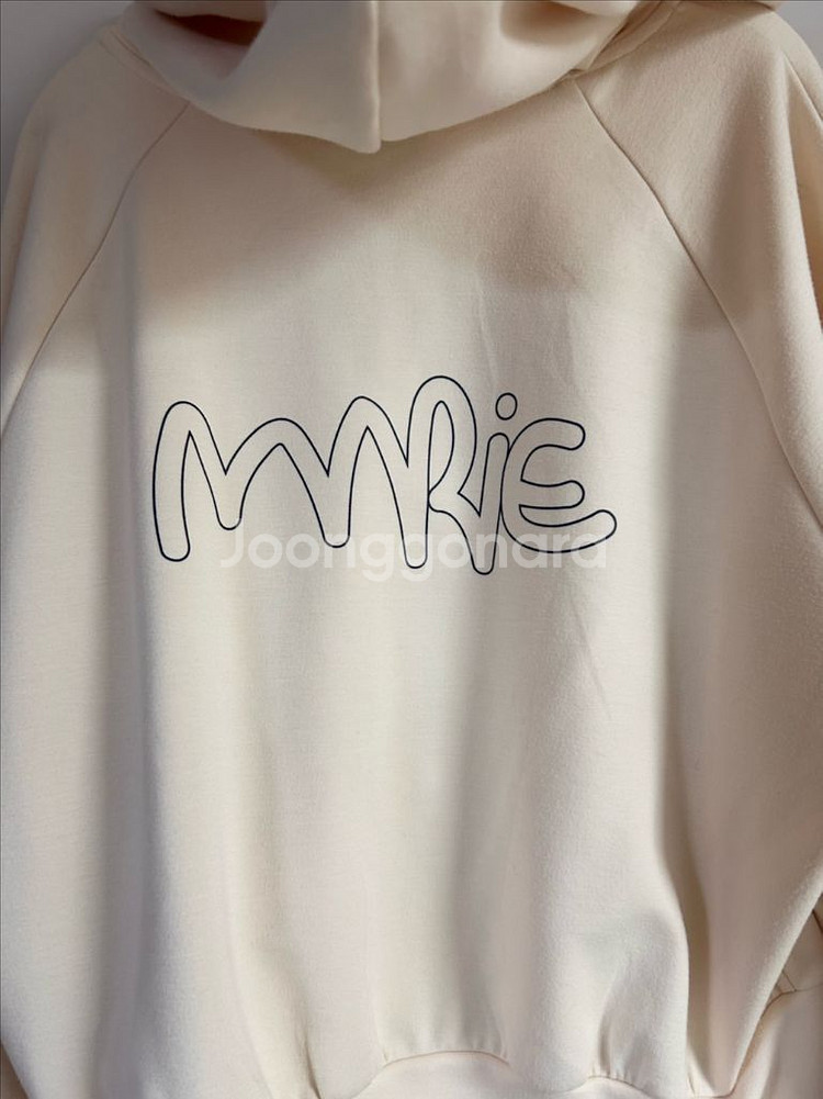 마리끌레르 후드집업--3