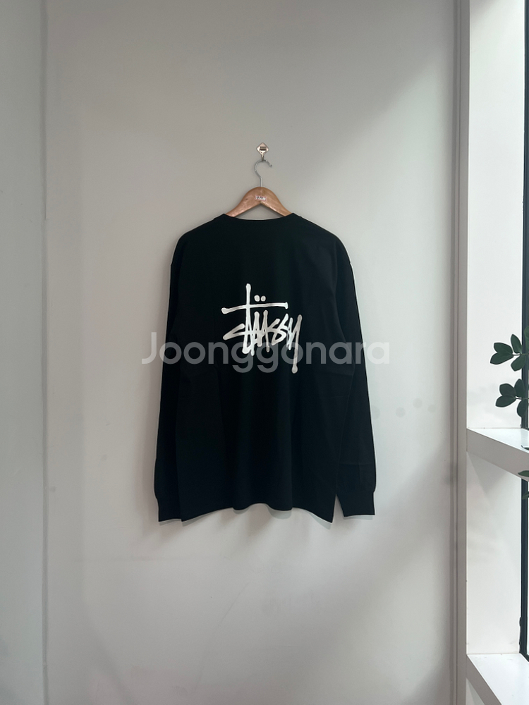 스투시 흰색 검은색 롱슬리브 정품 새상품--1