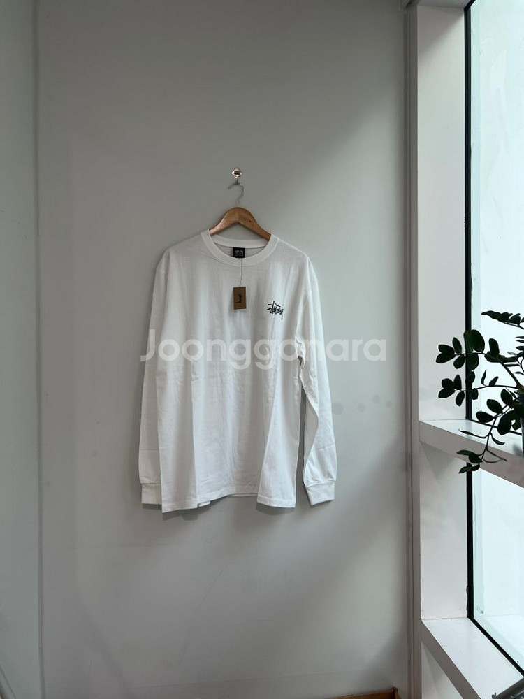 스투시 흰색 검은색 롱슬리브 정품 새상품--2