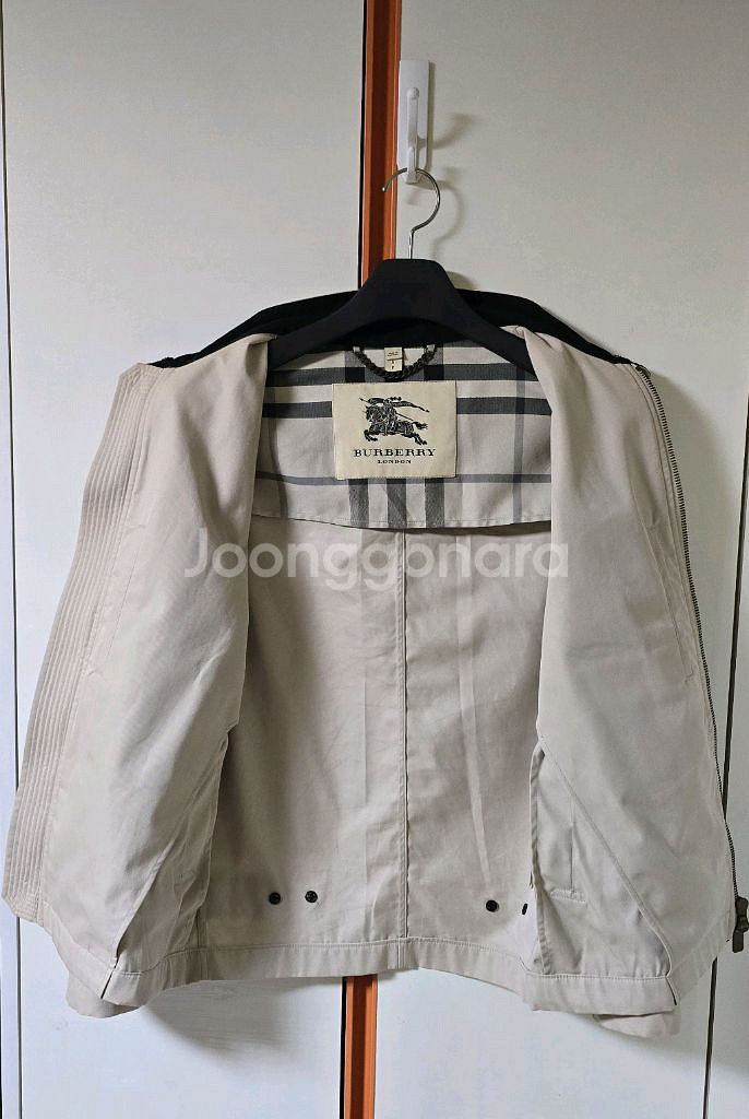 (최종가)(네고X)버버리 남성 면 봄버 자켓 S--1