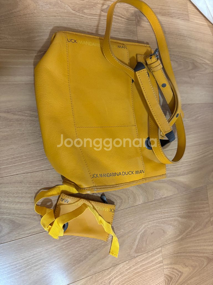 만다리나덕 크로스백--2