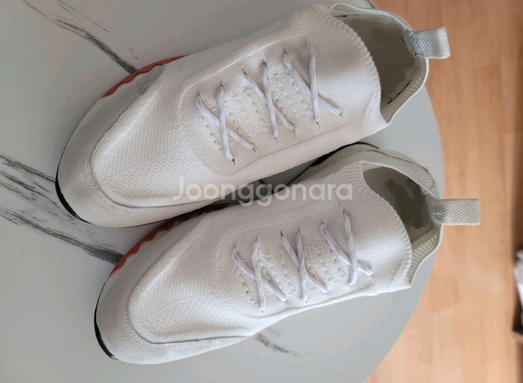 정품) 에르메스 어딕트 스니커즈 화이트 여성신발 !!--1