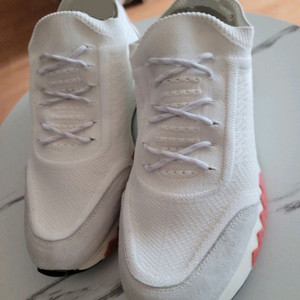 정품) 에르메스 어딕트 스니커즈 화이트 여성신발 !!