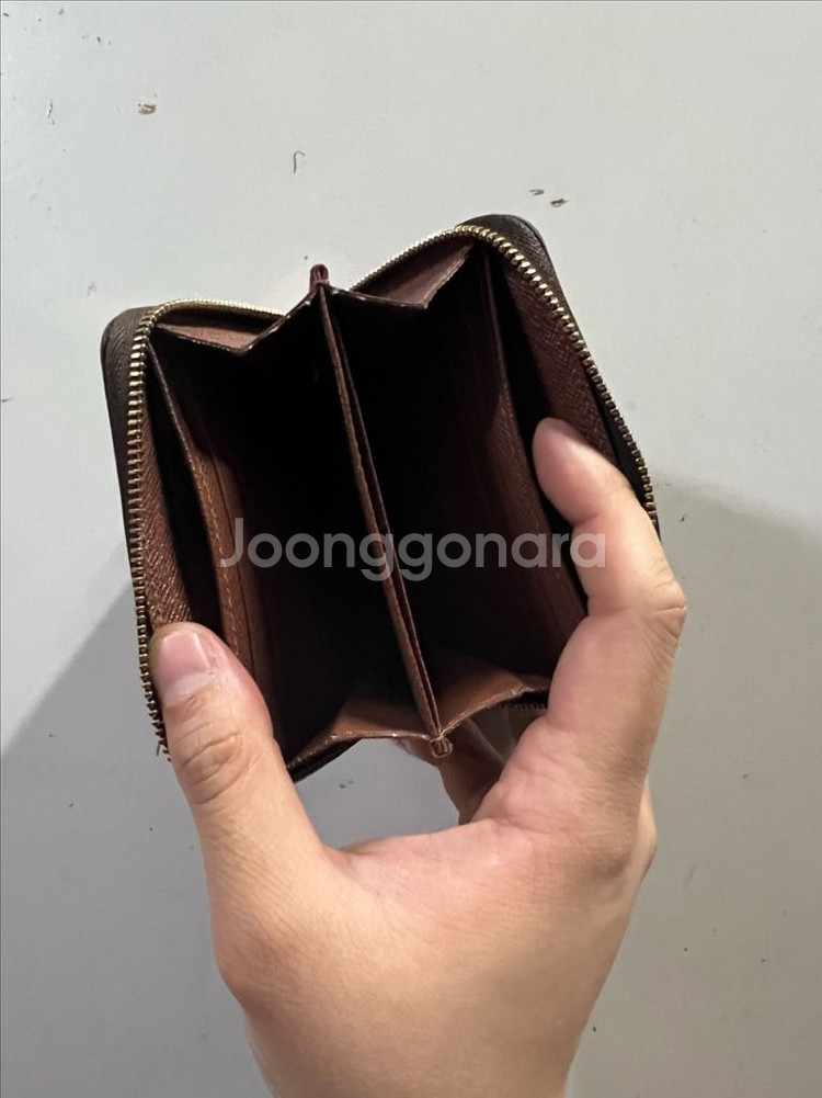 여성 루이비통 지퍼 지갑 동전지갑--5