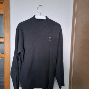 미착용 DKNY 남자 긴팔니트티 110