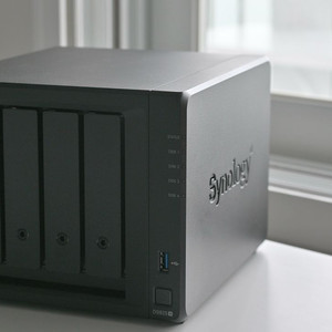 시놀로지 (3일사용) ds925+ 나스 nas 판매