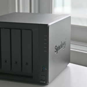 시놀로지 (3일사용) ds925+ 나스 nas 판매