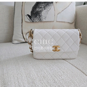 샤넬 시즌 플랩백 25