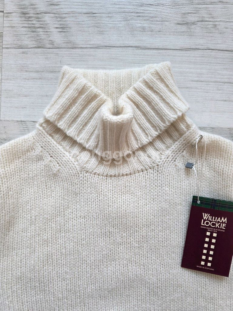 윌리엄로키 램스울 롤넥 에크루색상--7