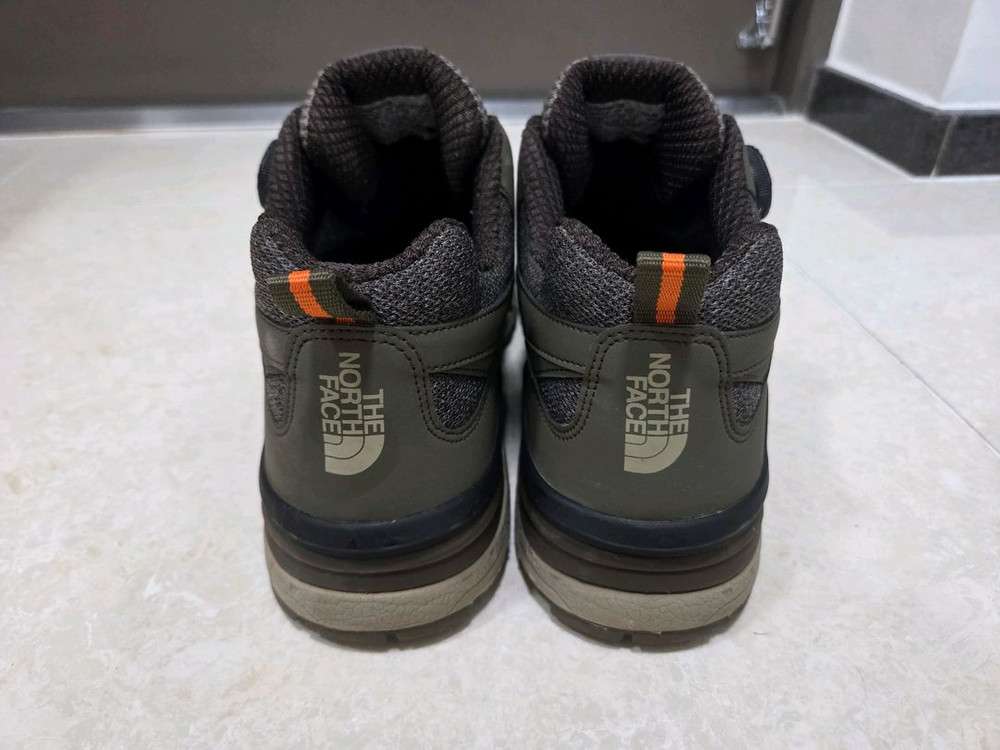노스페이스 다이나믹10 등산화 팝니다--3