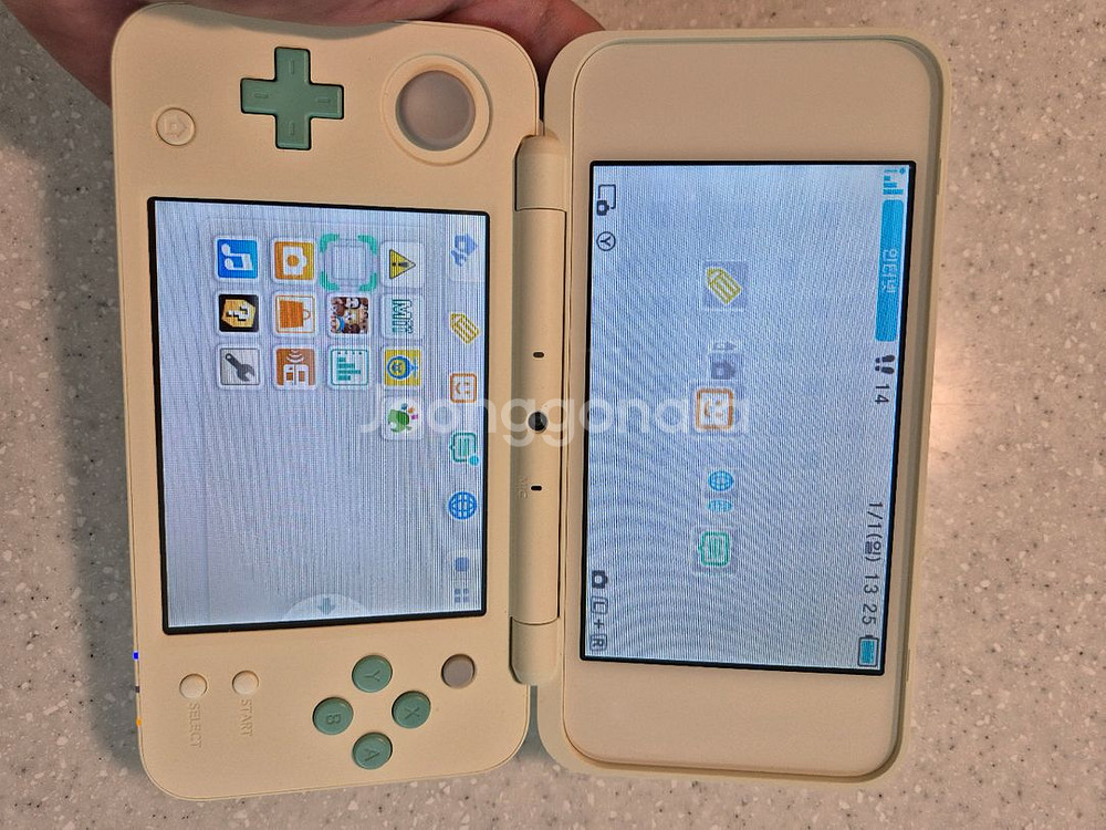 닌텐도2dsxl 동물의숲 에디션 팝니다--4