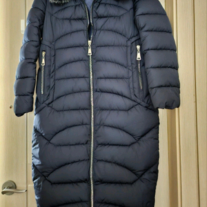 여성 롱패딩 66 사이즈(새 목폴라도 덤으로 드림)