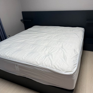 시몬스kk +국민프레임+ 협탁2개