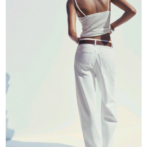 자라 레이스골지탑