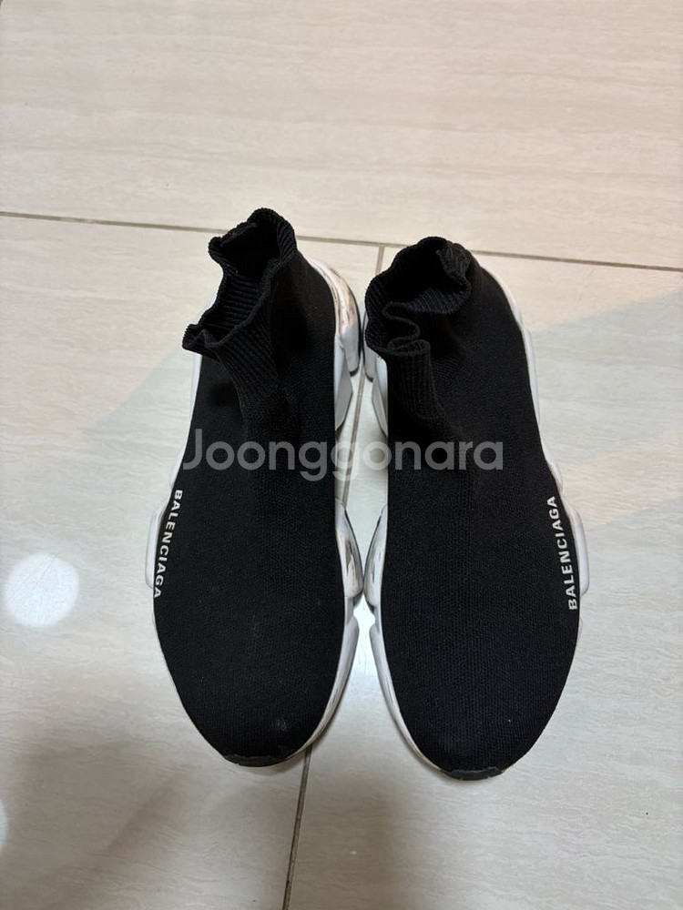 발렌시아가 스피드러너 37사이즈--0