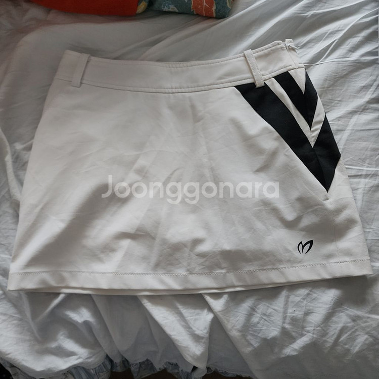 마크앤로나 파리게이츠 왁 마스터버니 스커트--0