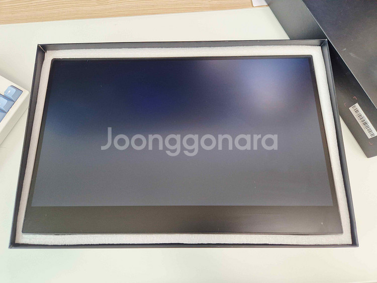 TFX156T 15인치 포터블 모니터--0