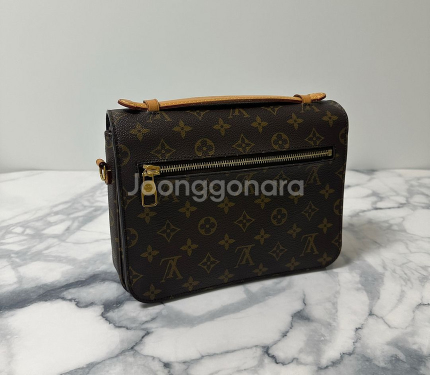 [F] 루이비통 모노그램 포쉐트 메티스 백--1