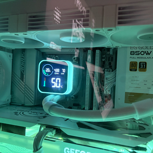 화이트 게이밍 pc 팝니다 9600x,4070s