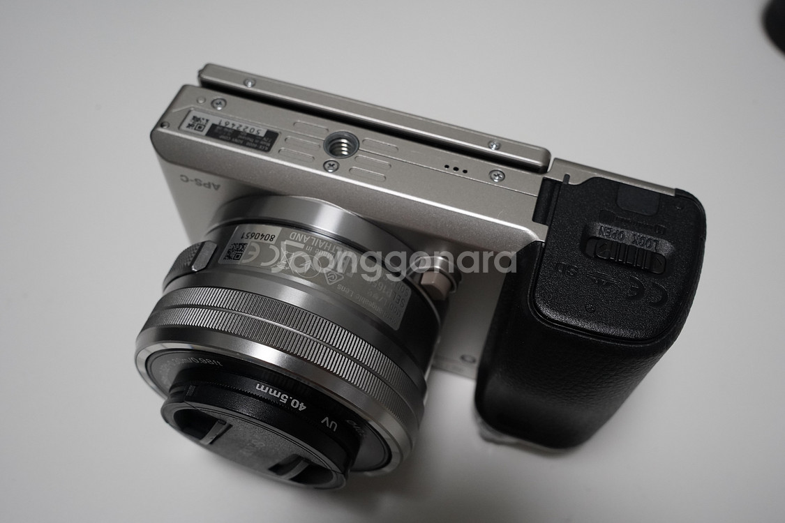소니 A6000 (+번들 렌즈)--5