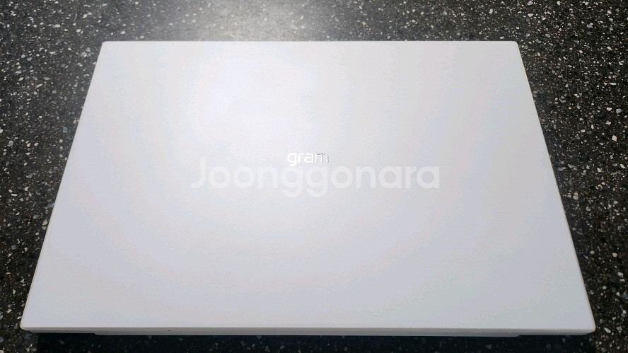 LG 11세대 i7 고성능 화이트 그램/16인치,풀박스--1